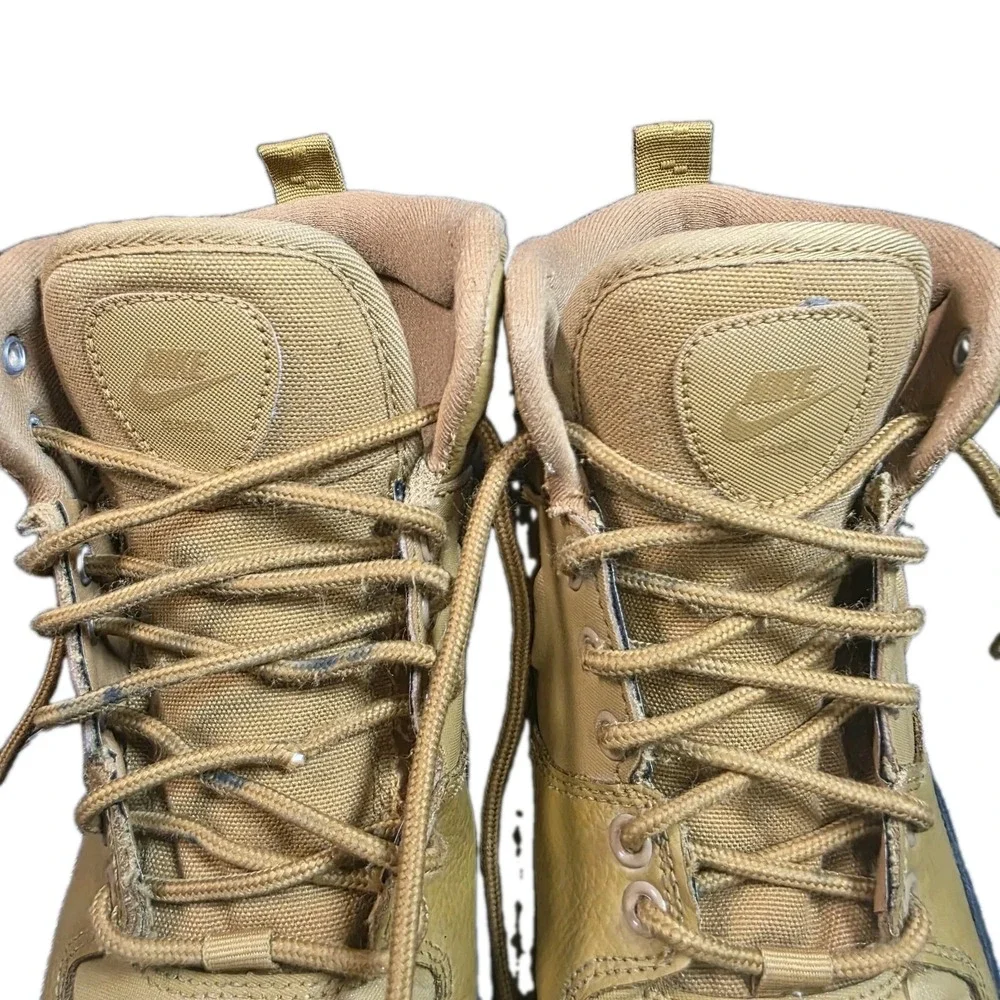 Nike Manoa Leather Wheat GS Boys Girls Kids Boots BQ5372-700 Size 4Y 4 Youth